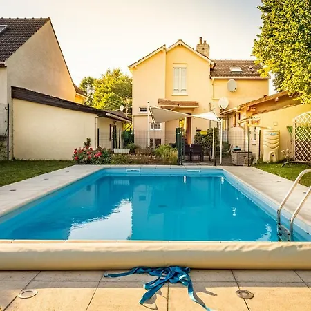 Beautiful House With Pool Near Disneyland Paris *