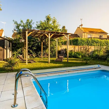 Beautiful House With Pool Near Disneyland Paris * Montry
