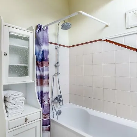 Beautiful House With Pool Near Disneyland Paris Holiday home